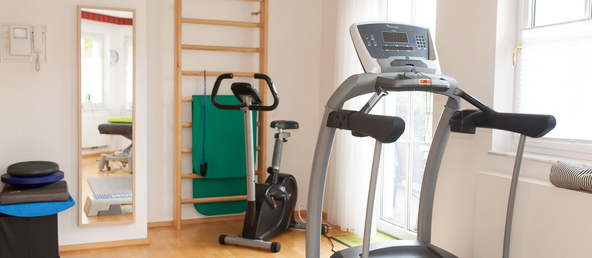 Räumlichkeiten der Praxis für Schmerz- und Physiotherapie Mirjam Breuer in Mötzingen Räumlichkeiten der Praxis für Schmerz- und Physiotherapie Mirjam Breuer in Mötzingen